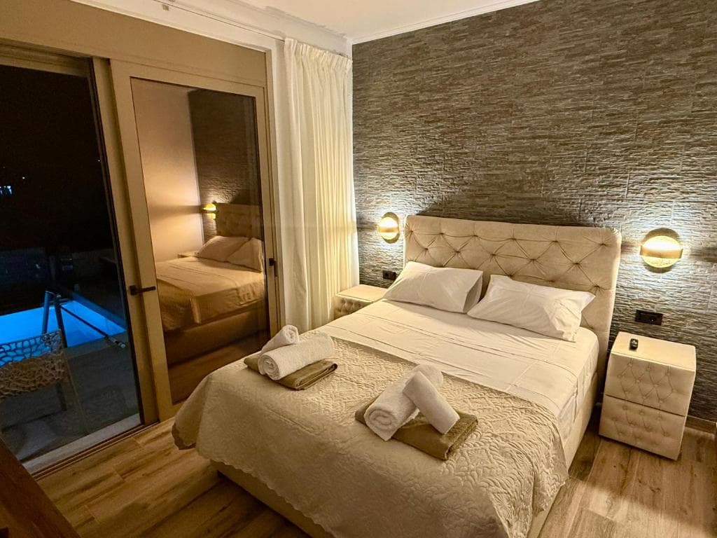 Lefkada Paradise Villa Night View