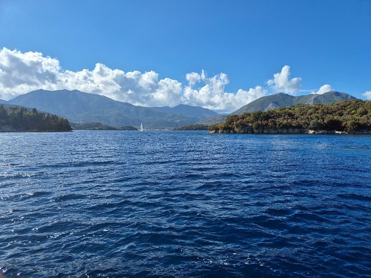 lefkada meganisi nidri