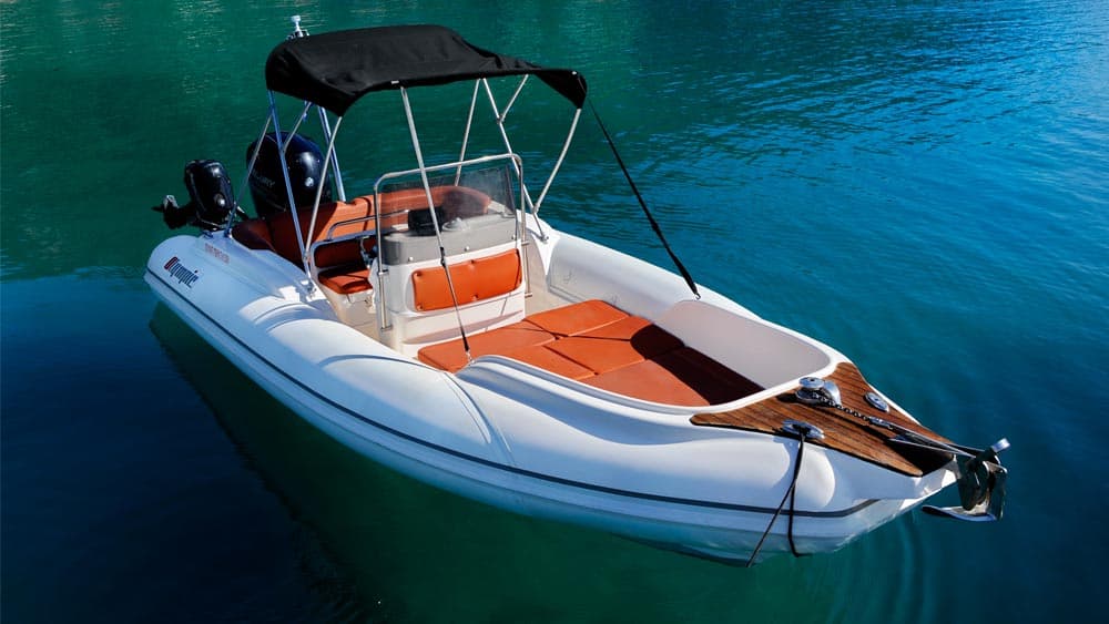 Lefkas Boats Nidri port base