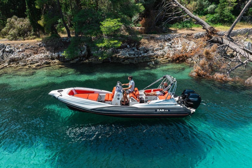 Lefkas Boats Nidri port base