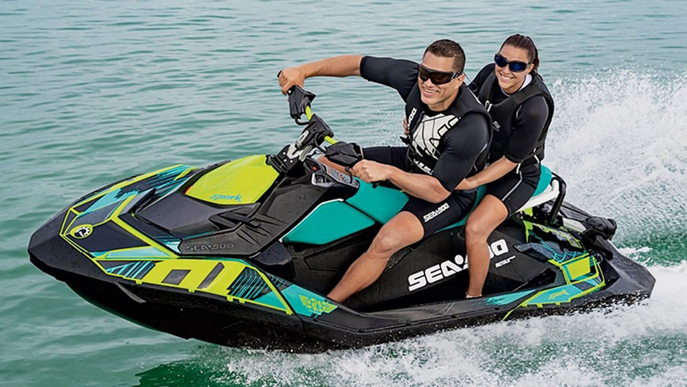 Jet ski