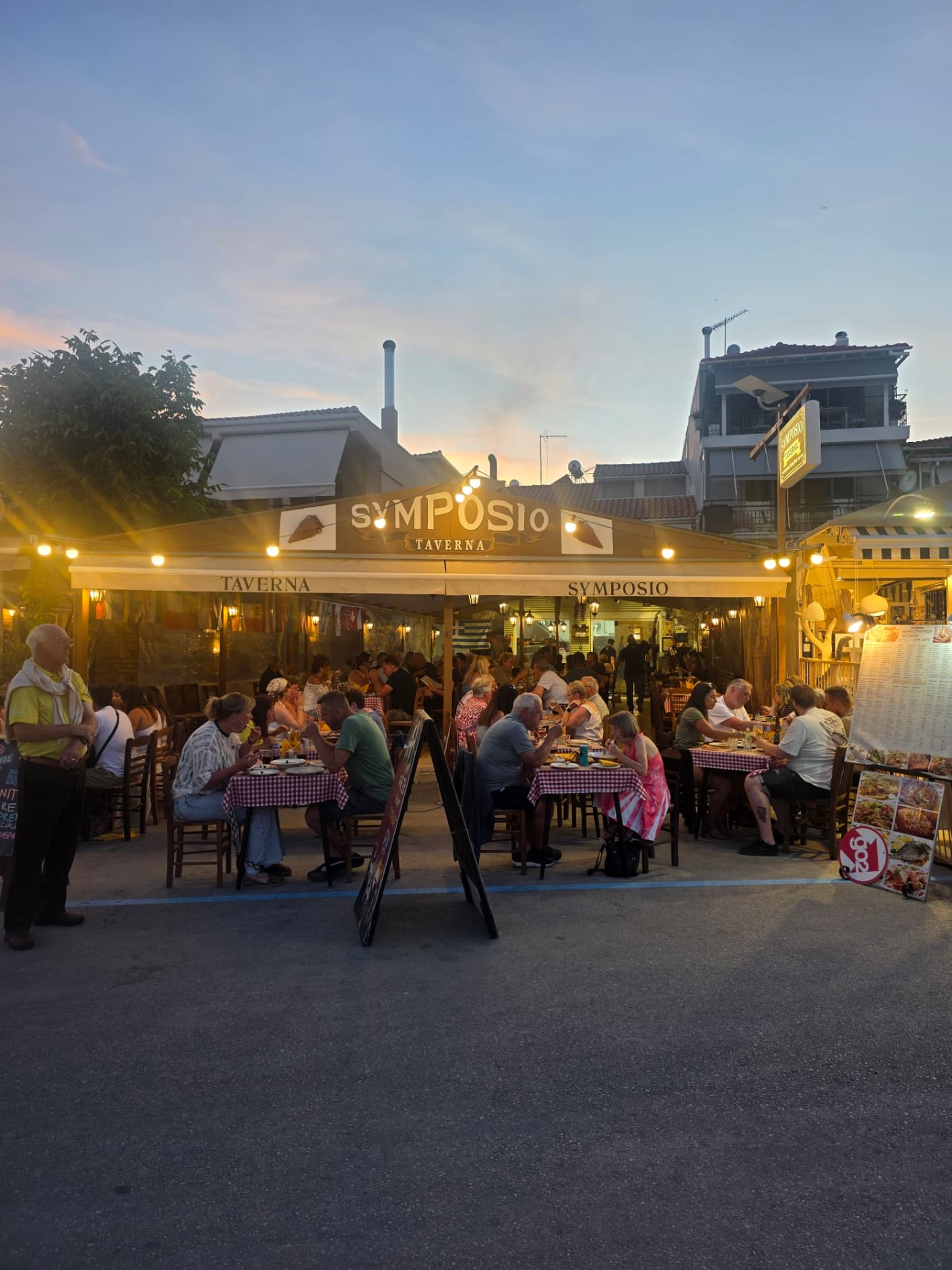 Symposium Greek Taverna Nidri